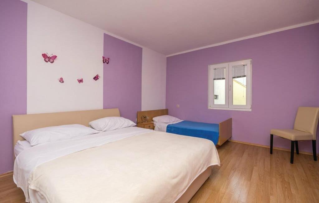 Apartmani Andrija Pakostane Bagian luar foto